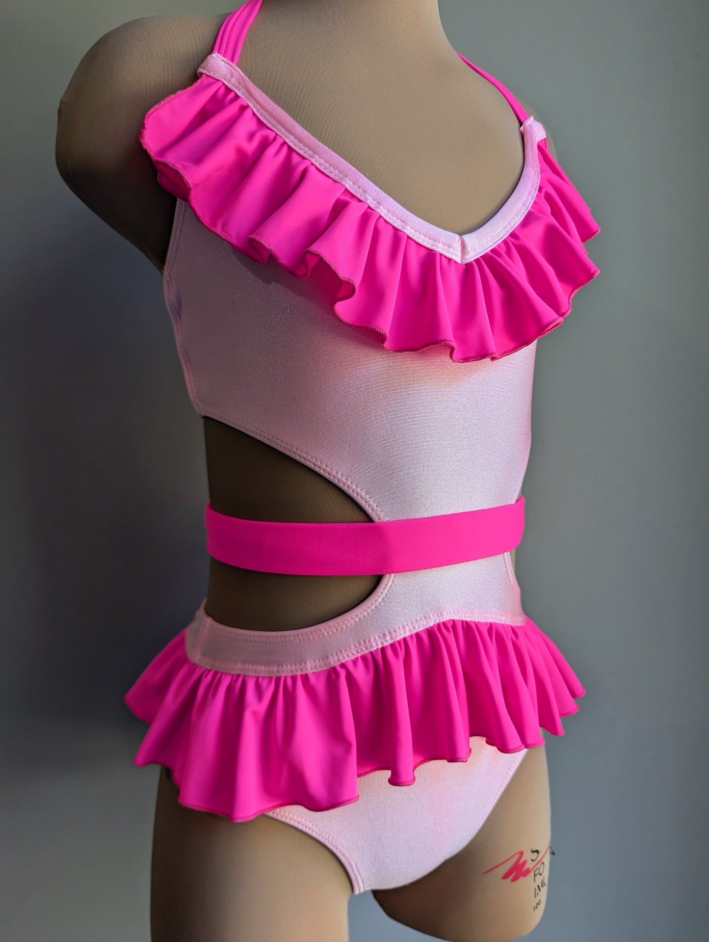 Cupcake Couture Leo - Sugar Pink & Flamingo Pink