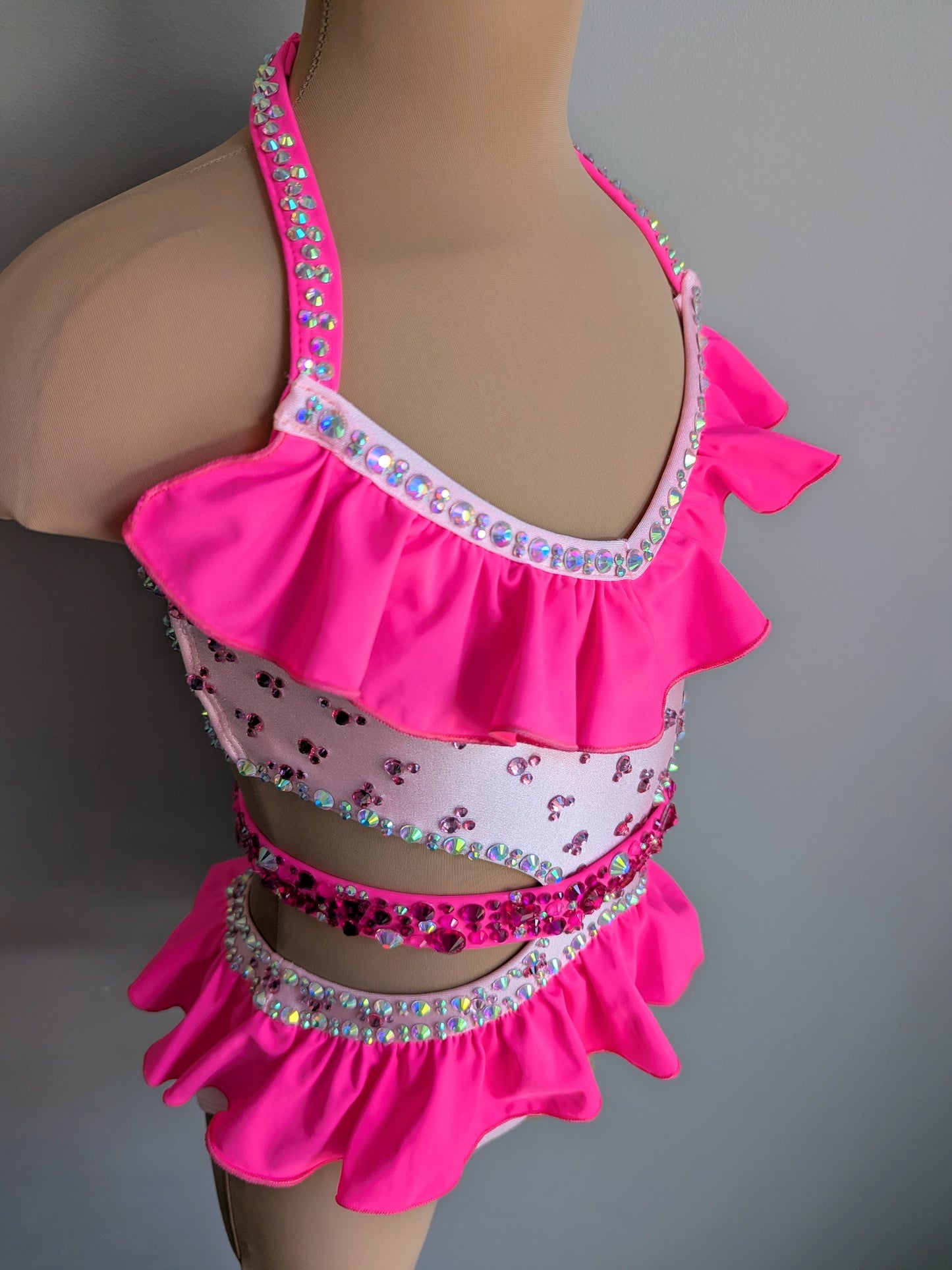 Cupcake Couture Leo - Sugar Pink & Flamingo Pink - Fully Dazzled by DMDC