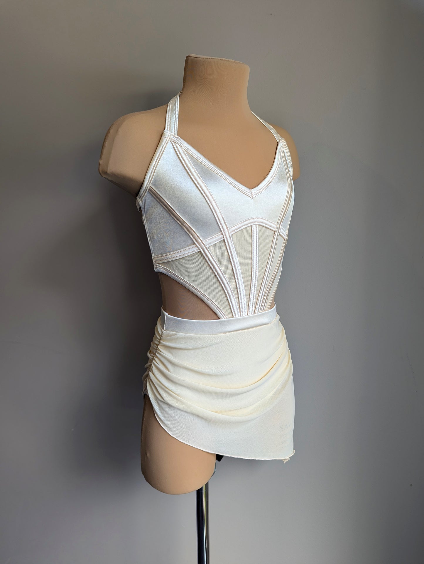 Harmonia Set - Ivory Satin