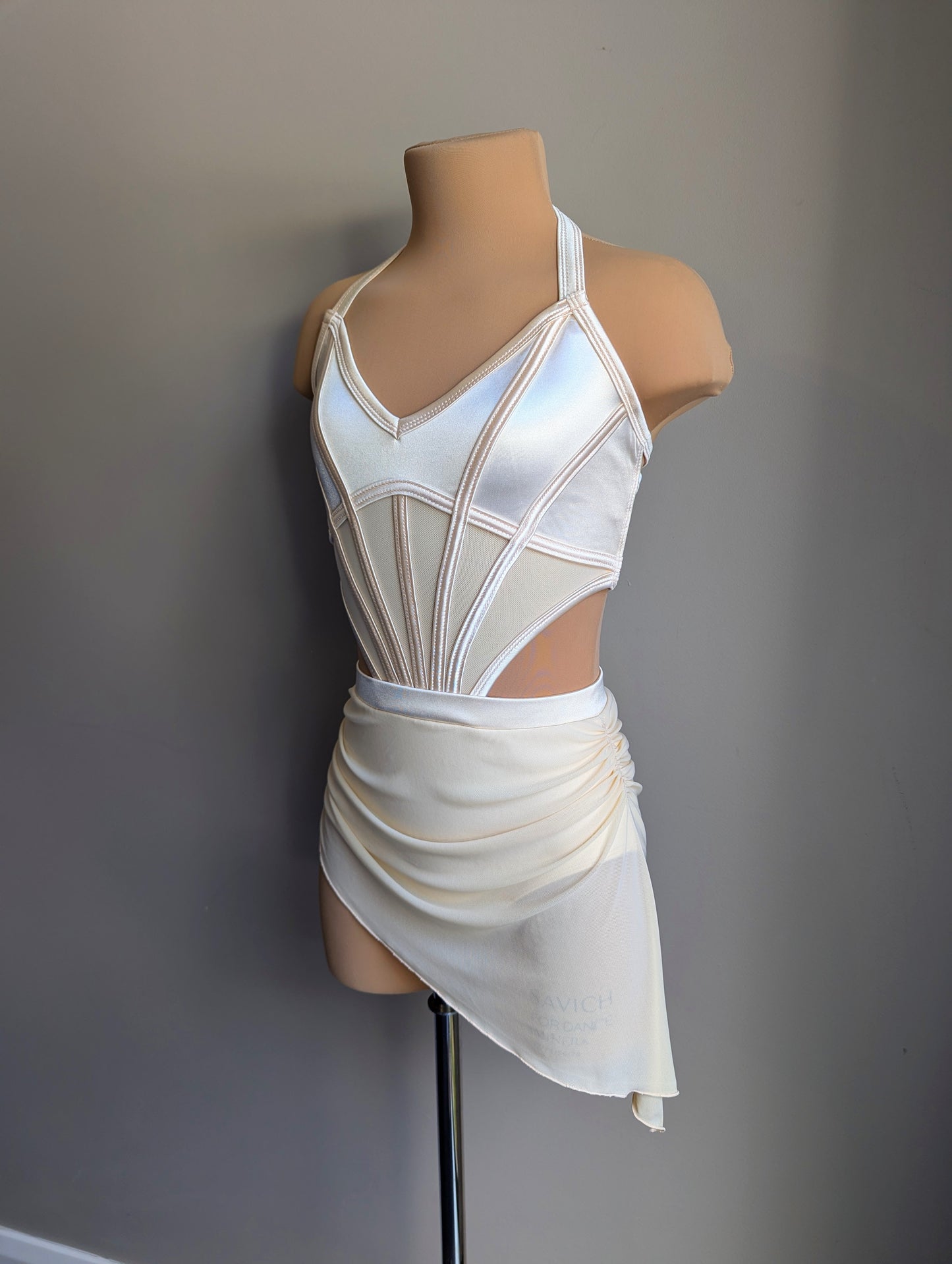 Harmonia Set - Ivory Satin