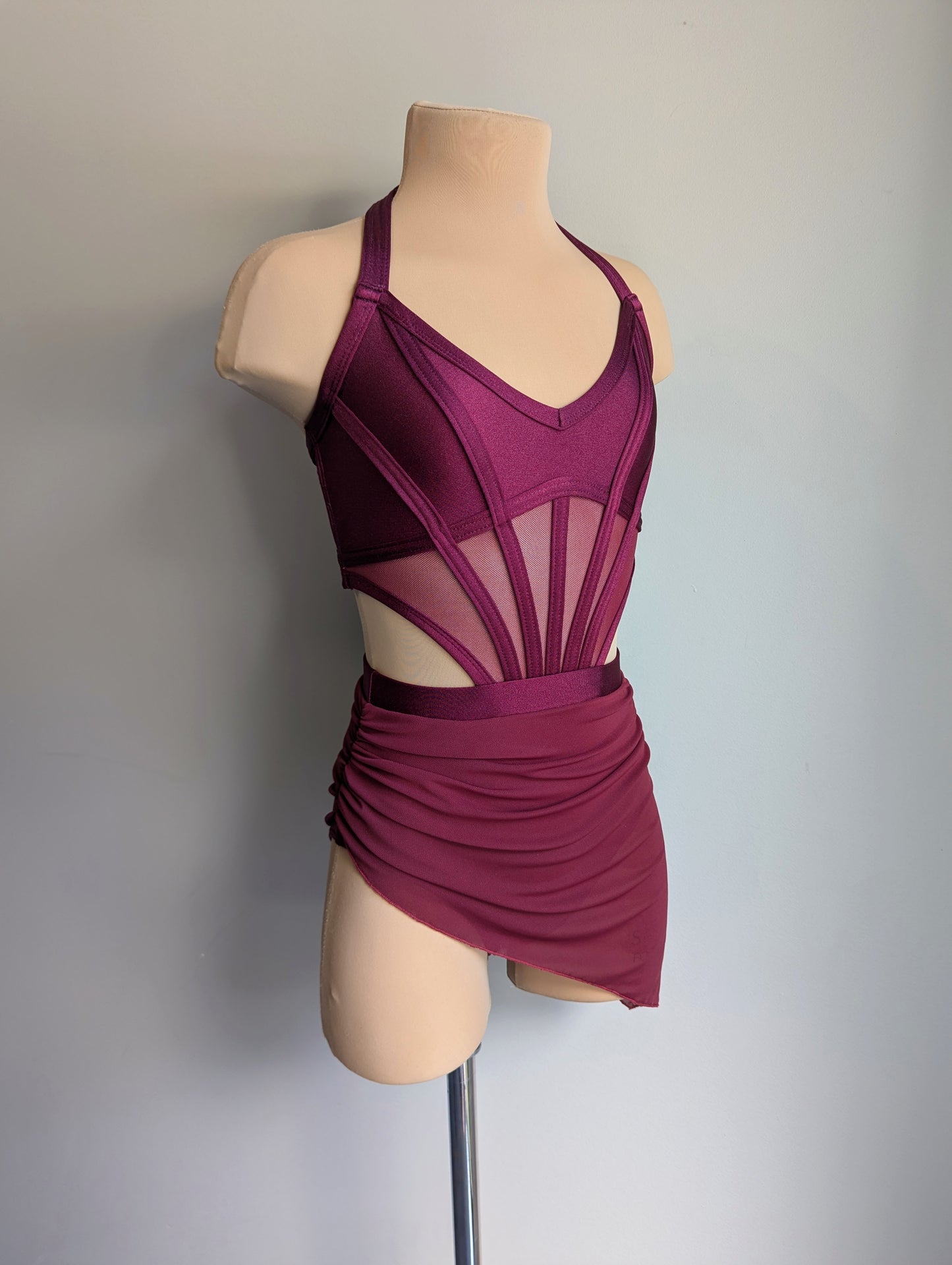 Harmonia Set - Deep Burgundy