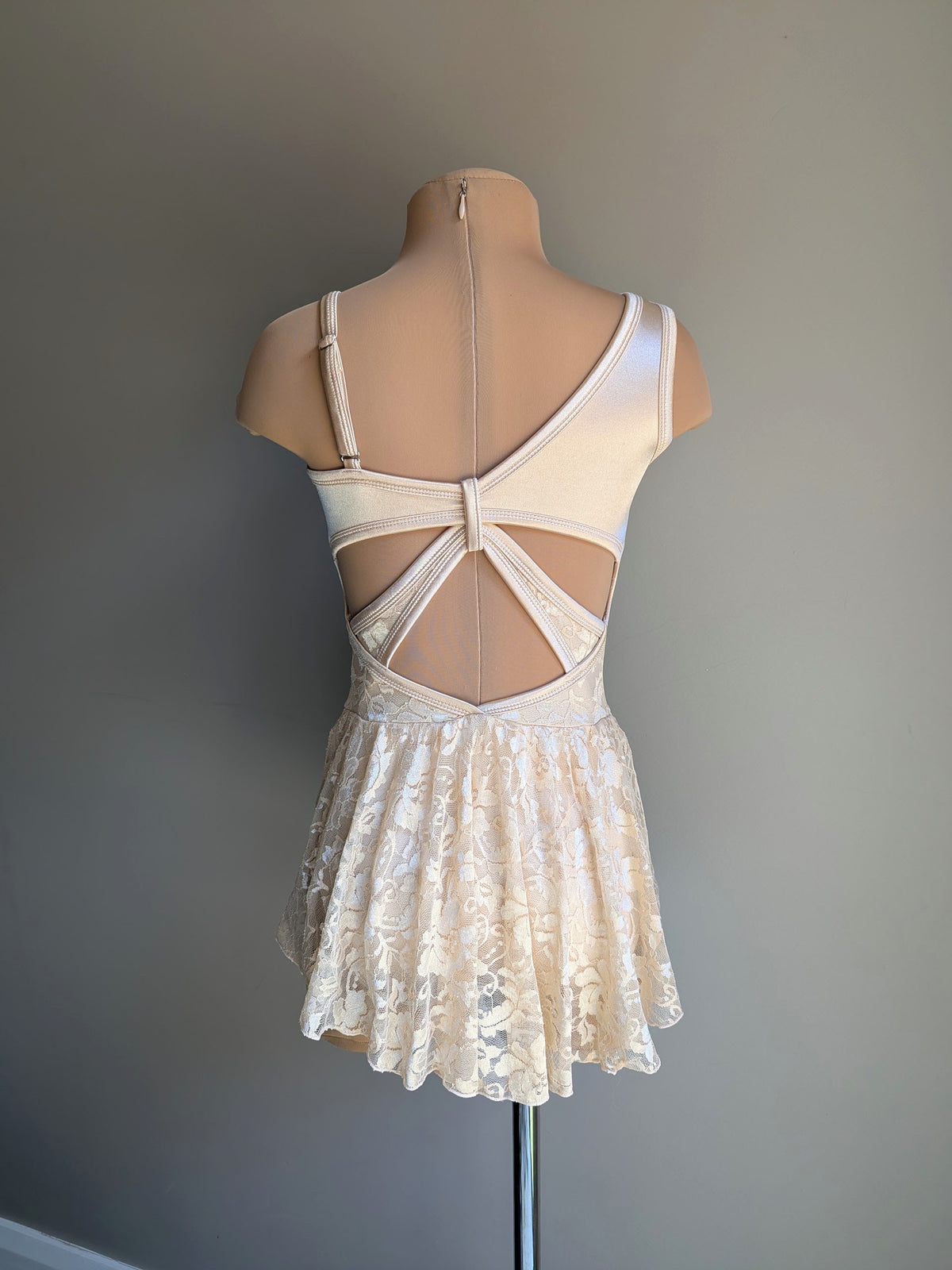 Flutter - Limited Edition Base - Ivory Satin & Lace 
