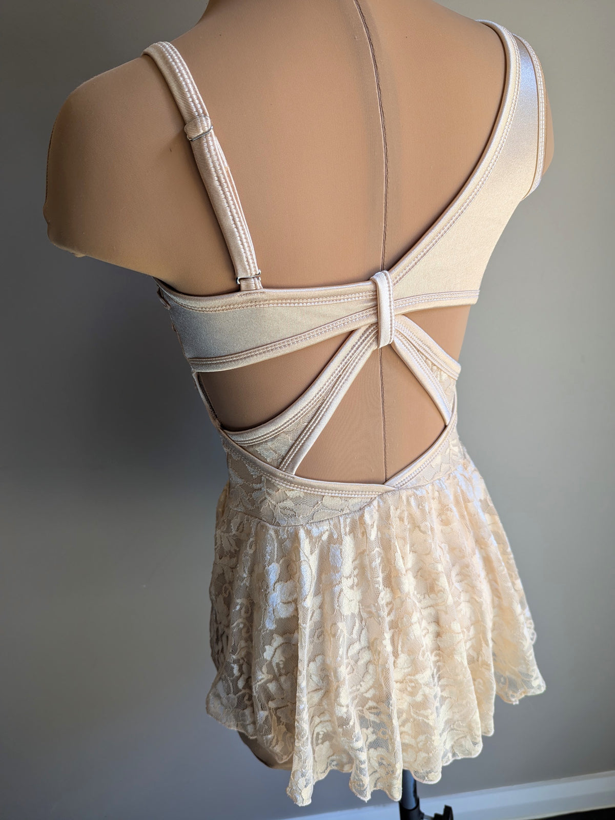 Flutter - Limited Edition Base - Ivory Satin & Lace 