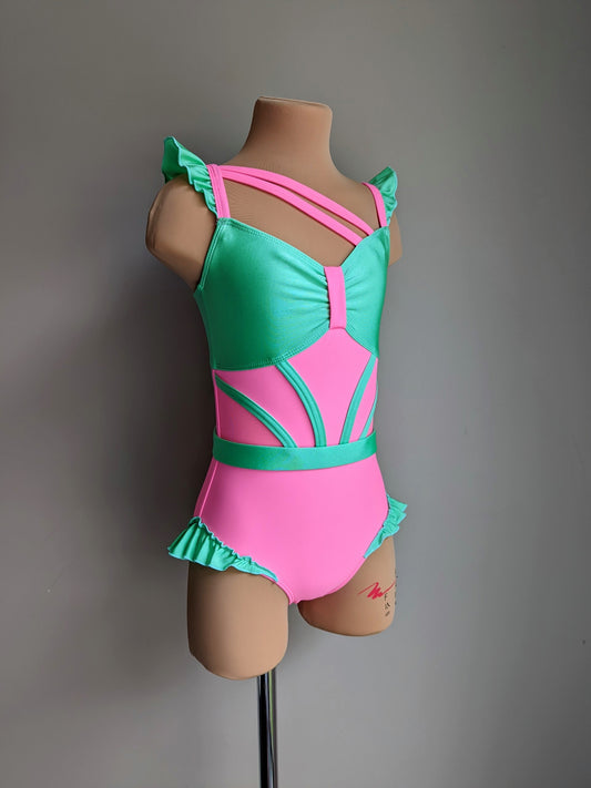 Taffy Twist Leo - Petal & Spearmint 