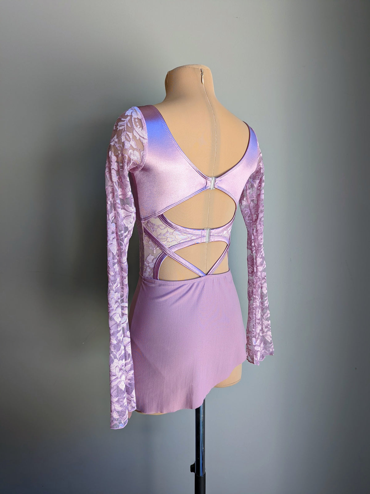 Ethereal Leo - Vintage Mauve Satin & Lace 