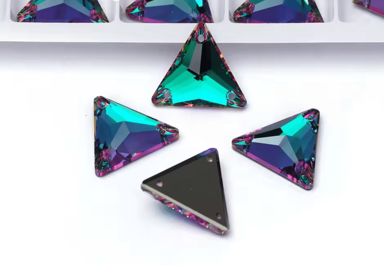 Premium Ultra Glass Emerald Vitrail Triangles Rhinestones & Flatbacks