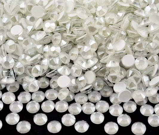White Satin Glass Rhinestones Rhinestones & Flatbacks