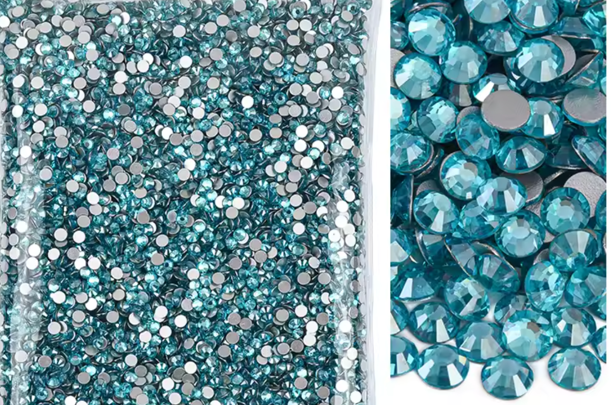 Aquamarine Satin Glass Rhinestones Rhinestones & Flatbacks