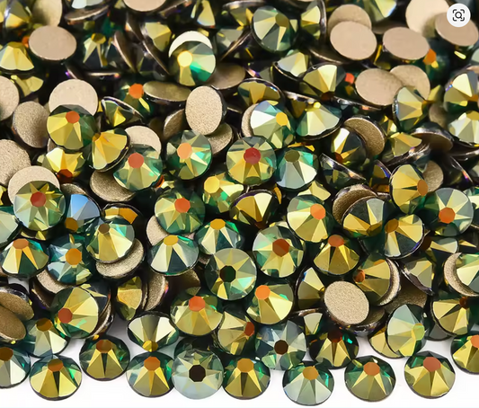 Emerald AB - Deluxe Rhinestones & Flatbacks