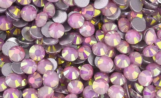 Misty Pink Glass Rhinestones Rhinestones & Flatbacks