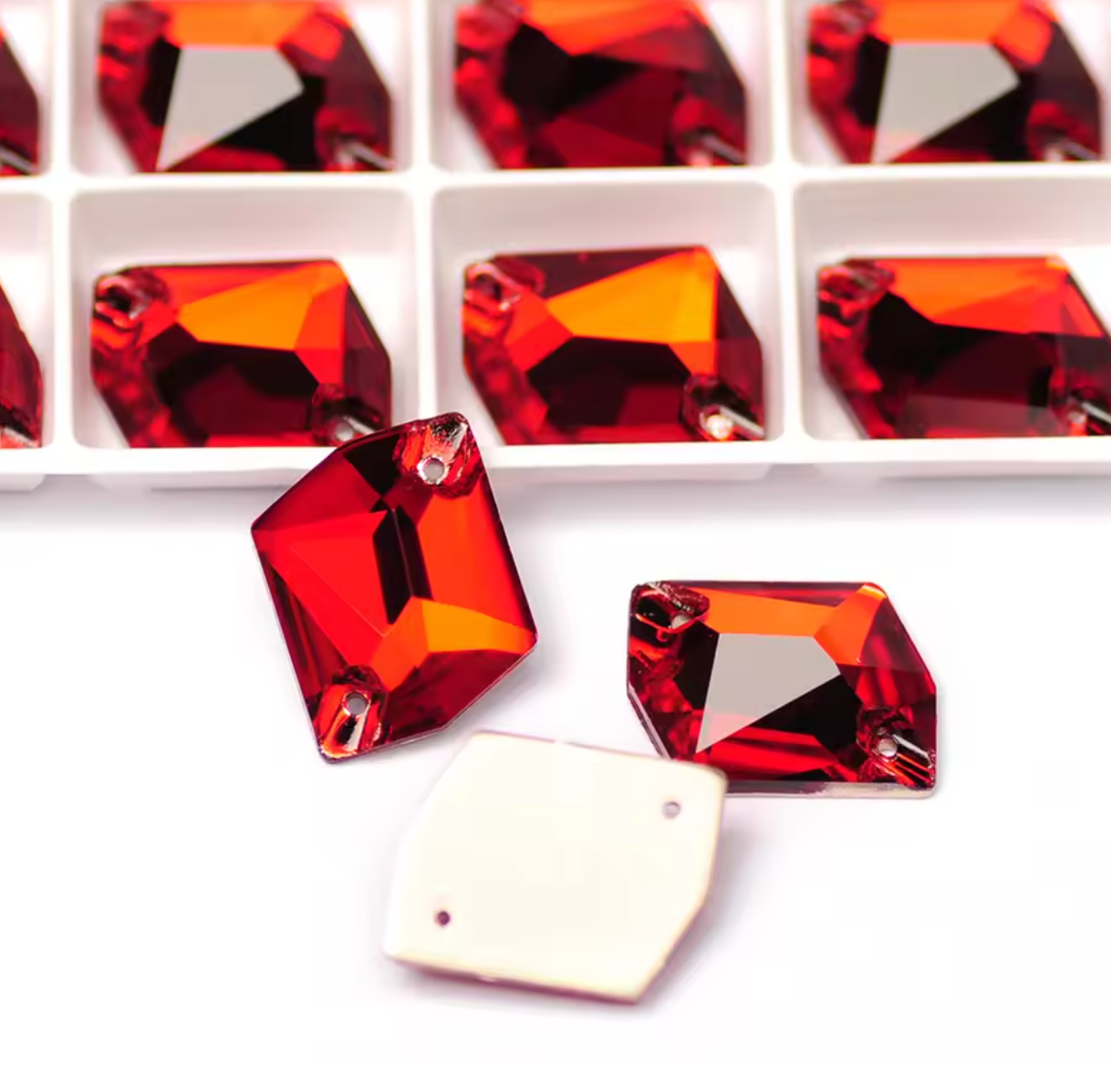 Premium Siam Glass Squashed Square