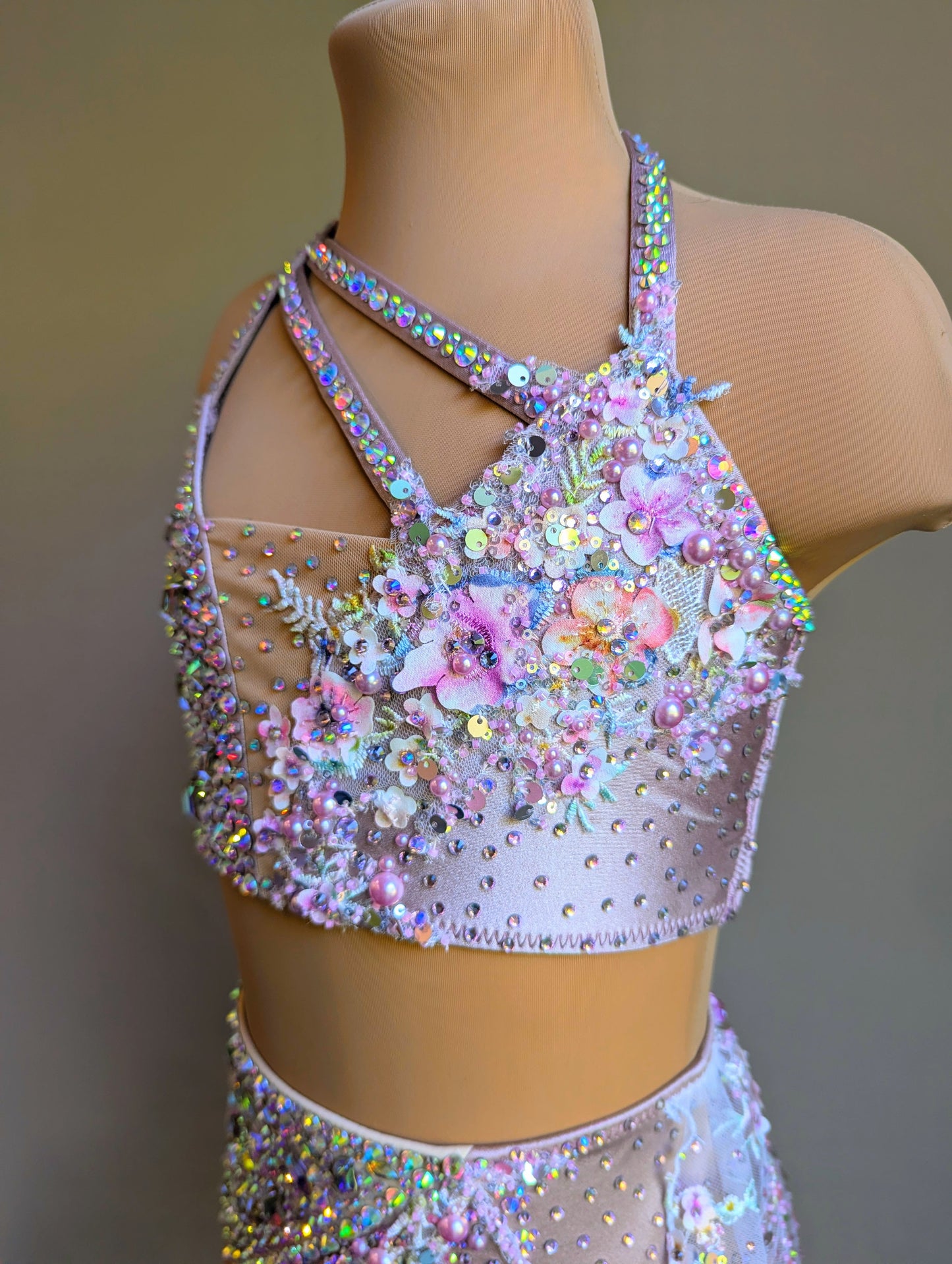 Bloom | 10 - 12yrs - Dazzle Me Dancewear