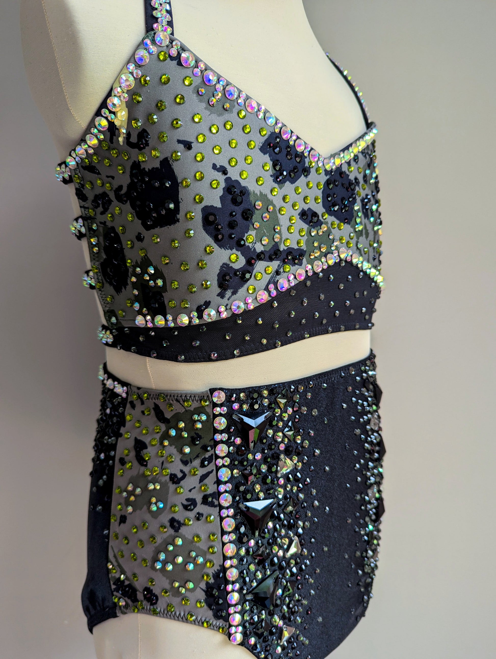 Juxtaposition | 10 - 12yrs - Dazzle Me Dancewear