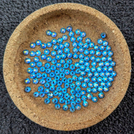 Light Sapphire AB - Deluxe Rhinestones & Flatbacks
