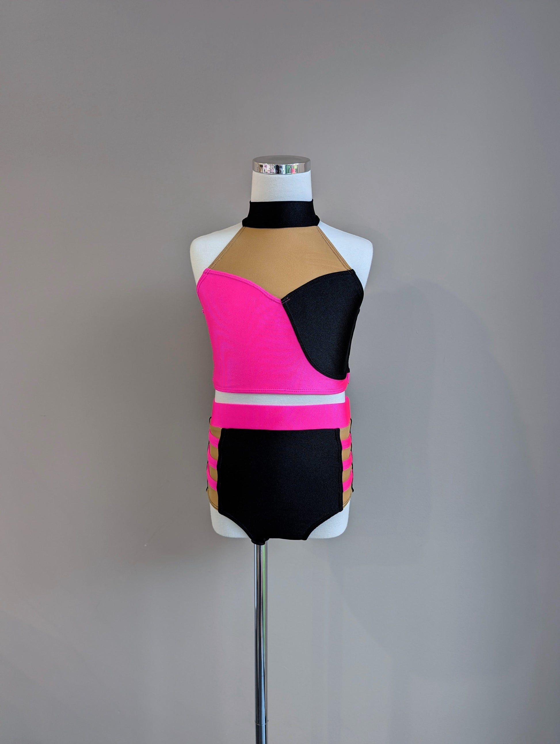 Noelle Crop - Black & Pink - Dazzle Me Dancewear