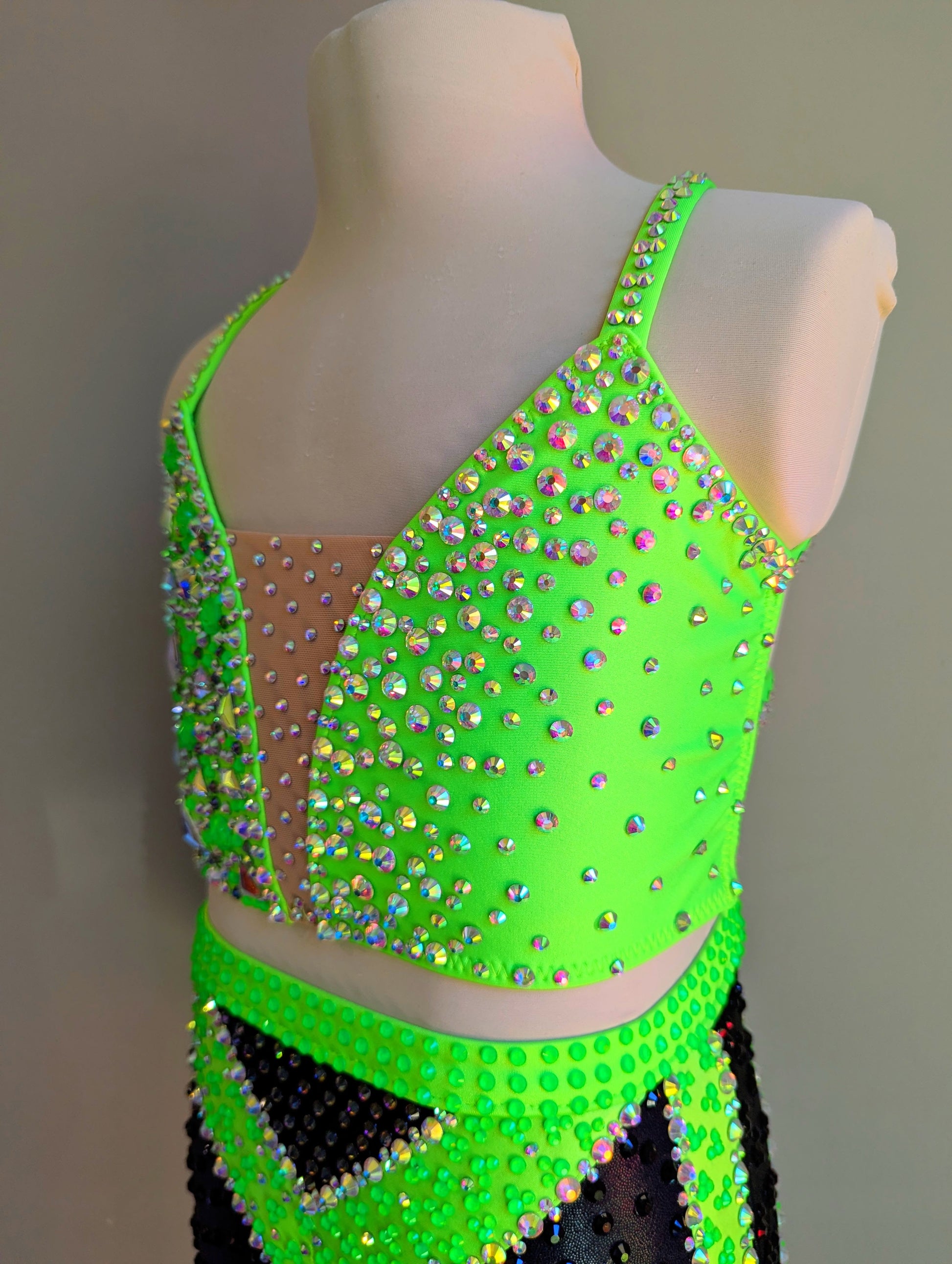 Stylish | 10 - 12yrs - Dazzle Me Dancewear