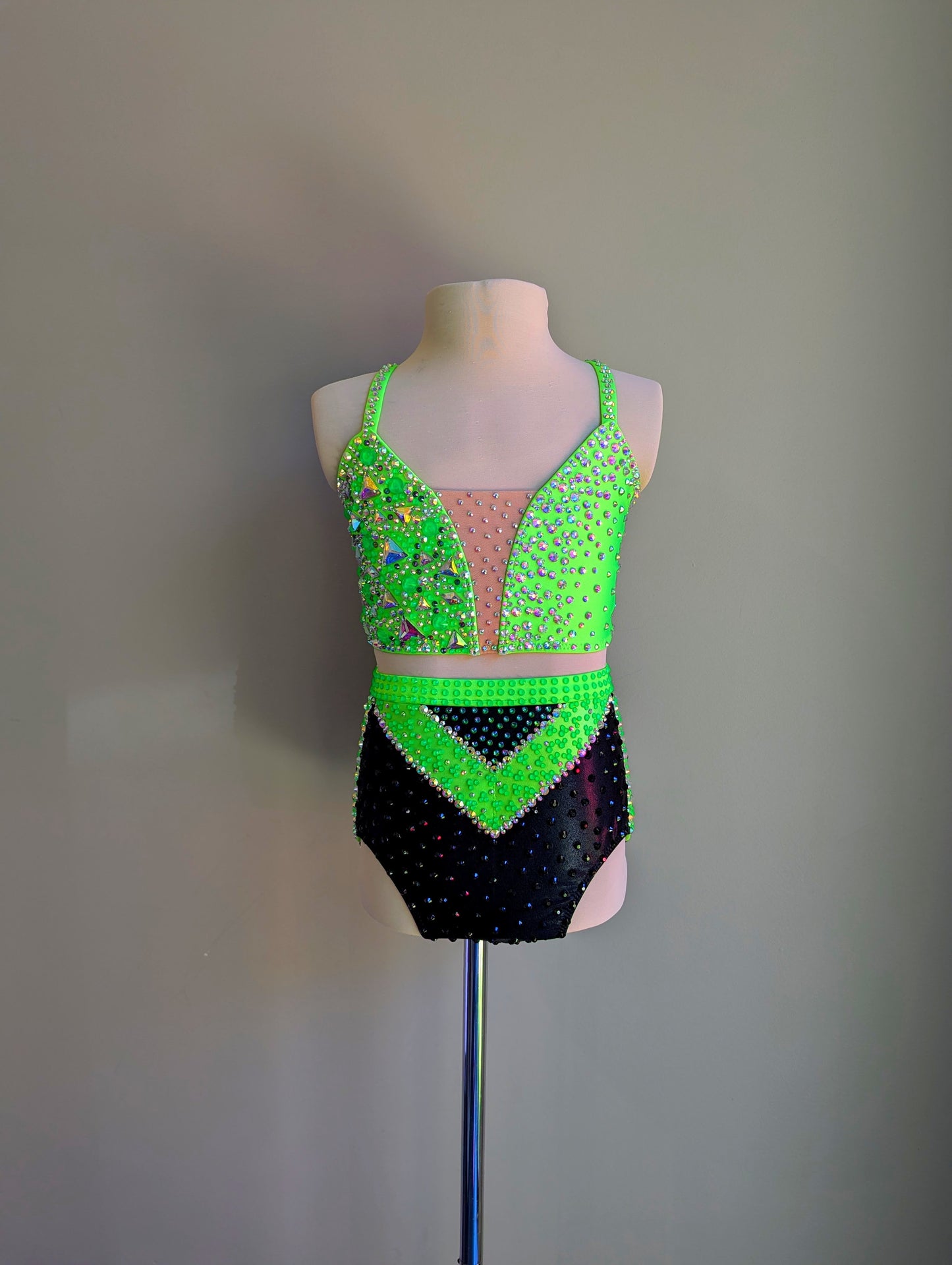 Stylish | 10 - 12yrs - Dazzle Me Dancewear