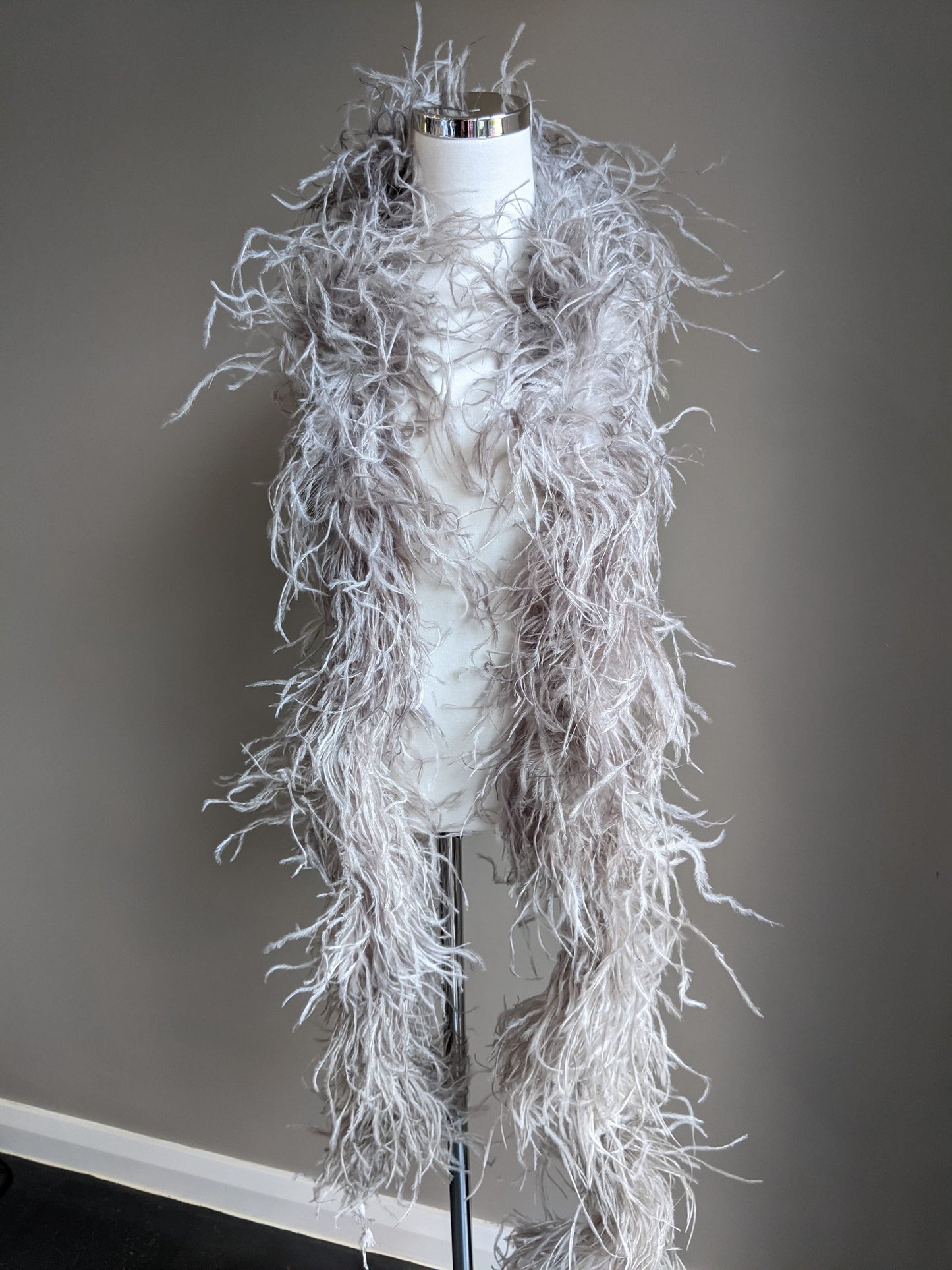 Ostrich Feather Boa 6ply - Silver - Dazzle Me Dancewear